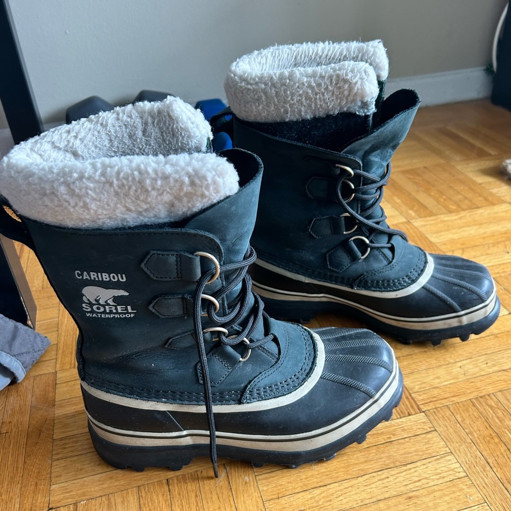 Sorel women’s waterproof caribou winter boots